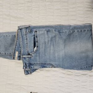 Levi's Light Wash Denim Jeans